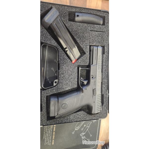 CZ P-10 C CALIBRE 9X19