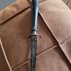 Couteau dague de vertue ancienne
