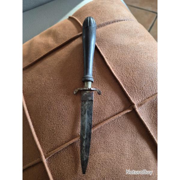 Couteau dague de vertue ancienne