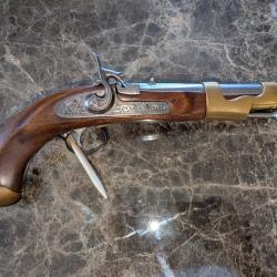 Pistolet &agrave; percussion calibre 44
