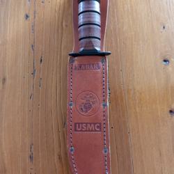 KA-BAR USMC 1217 plain edge, cuir, &eacute;tui cuir