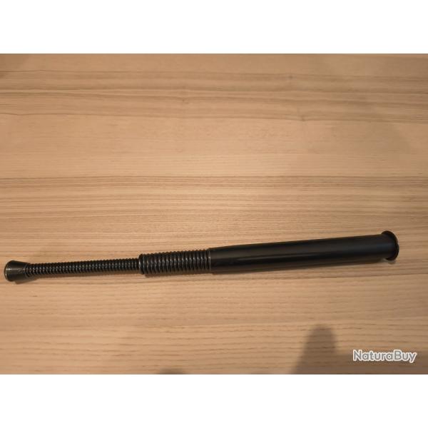 Matraque t�lescopique west Allemande ML avec son rare num�ro d'attribution grav�... En super �tat
