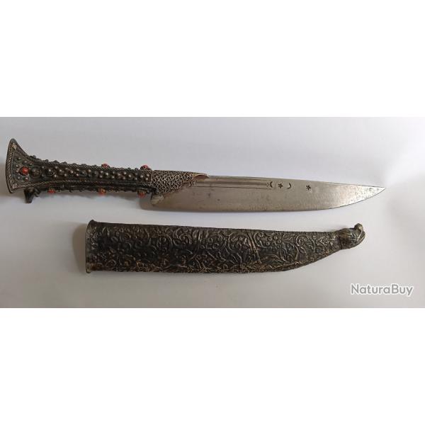 V�ritable Bichaq ancien XIX  lame acier  garniture argent travail ottoman