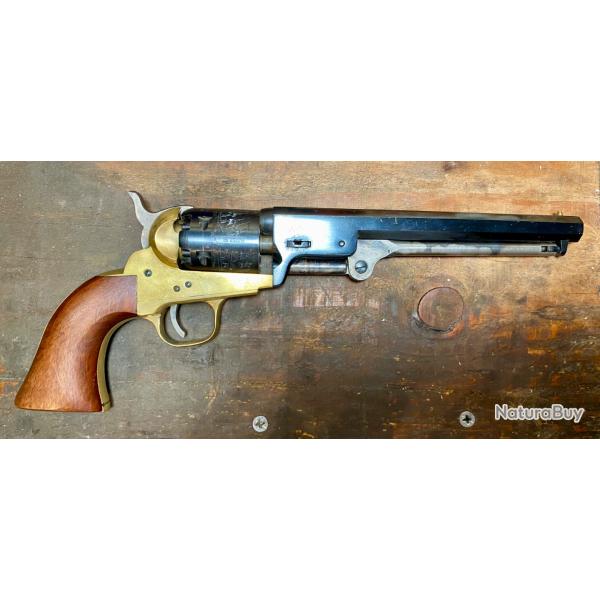 Revolver Armi San Marco 1851 avec sa bo�te d'origine.