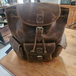 Vend sac a dos en cuir