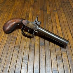 Pistolet coffre percussion juxtapos&eacute;s 2 coups canons table cal. 65 -