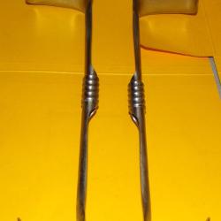 SERVICE DE SANTE : OUTIL MEDICAL ECARTEURS GRAND MODELE  POUR OPERATION ,BON ETAT  VOIR PHOTOS. POUR