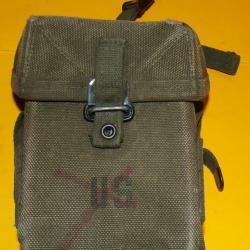 ARMEE AMERICAINE U.S : PORTE MAGASINS POUR  M 14, TAMPON DANS LE RABAT LISIBLE DE 1959  , VENDU EN B