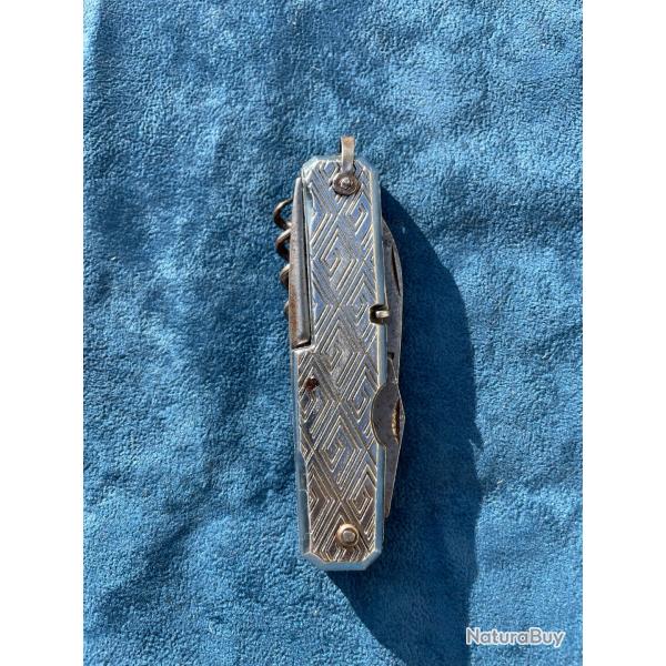 Ancien couteau multifonctions Pradel