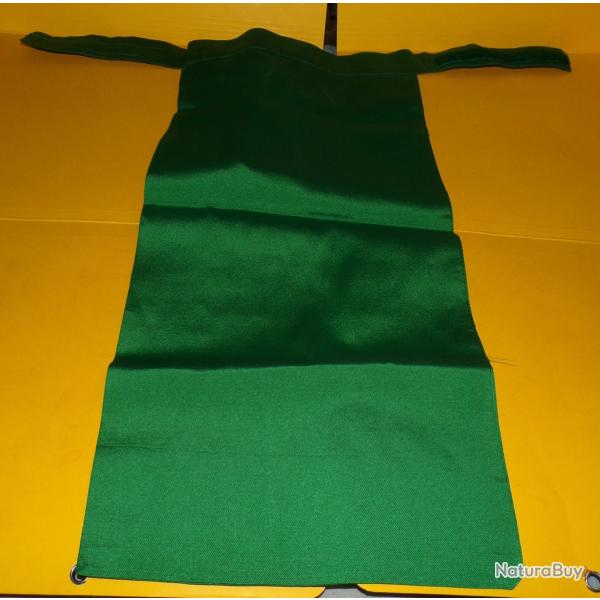 PLASTRON VERT DE CAVALERIE BLINDEE DE L'ARMEE FRANCAISE  , FABRICATION FRANCAISE, BON ETAT VOIR PHOT