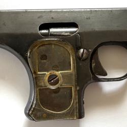 Pistolet &agrave; percussion Mann