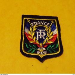 FRANCE LEGION D'HONNEUR&nbsp; , INSIGNE D'EPAULE EN TISSU , MODELE ANCIEN , OBSOLETE POUR COLLECTION&nbsp;&nbsp;,DI