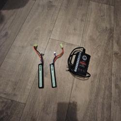 Batterie Lipo 7,4 et chargeur de batterie Lipo