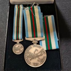 MILITARIA medaille interfet international force east Timor - force internationale de paix au Timor