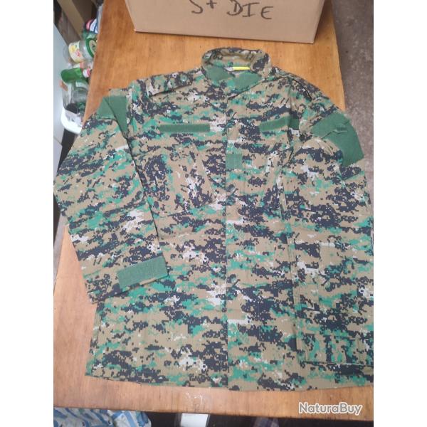 VESTE MILITAIRE  � identifier