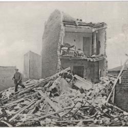 CPA MILITARIA - LES ZEPPELINS SUR PARIS - LA MAISON DU BRIGADIER BIDAULT
