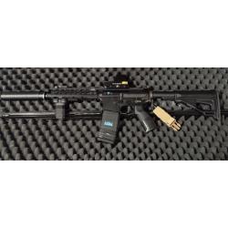 R&eacute;plique airsoft AEG Ares Amoeba M4 Octarms Keymod + 5 chargeurs + LiPo + mallette + accessoires