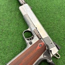 SIG Sauer 1911-22 � .22 LR