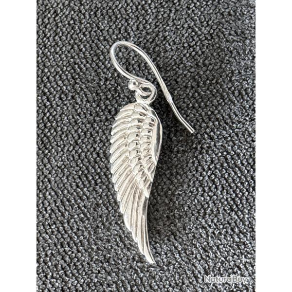 Boucle d'oreille unique en argent massif - aile