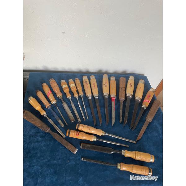 Lot d'outils � bois