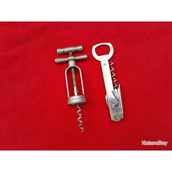 2 Tire bouchon ancien