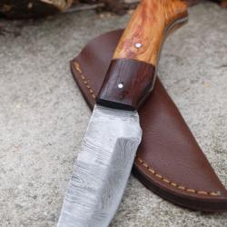 Couteau Skinner Lame Acier Damas 256 Couches Manche Beau Bois Etui Cuir Fabrication Artisanale