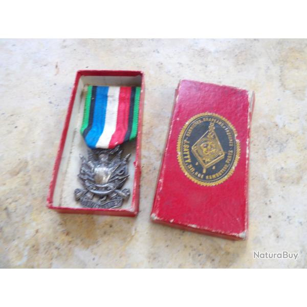 m�daille comm�morative 1870 1871 guerre Prusse argent�e Prussienne engag� volontaire Napoleon boite