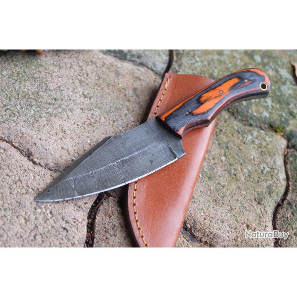 Couteau Skinner Lame Acier Damas 256 Couches Manche Bois Couleurs Automne Etui Cuir Fabr Artisanale