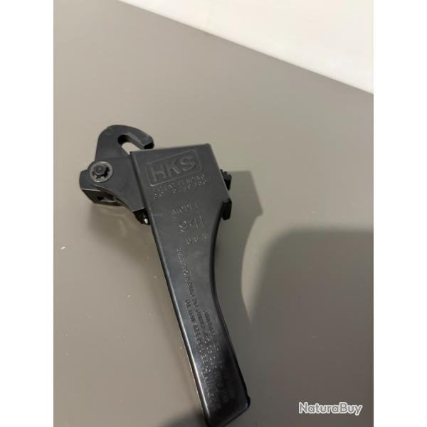 chargette HKS mod�le 941 pour garnir chargeurs 9mm .