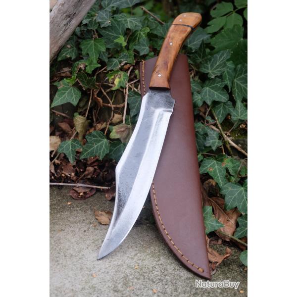 Couteau de Gaucho Argentin Bowie Lame Acier Carbone 1075 Etui Cuir Manche Bois Fabric Artisanale 01
