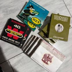 Lot de 11 boites de munitions chevrotine calibre 12