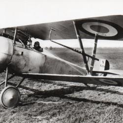 Carte postale ancienne avion Nieuport 17 -N&deg;8792