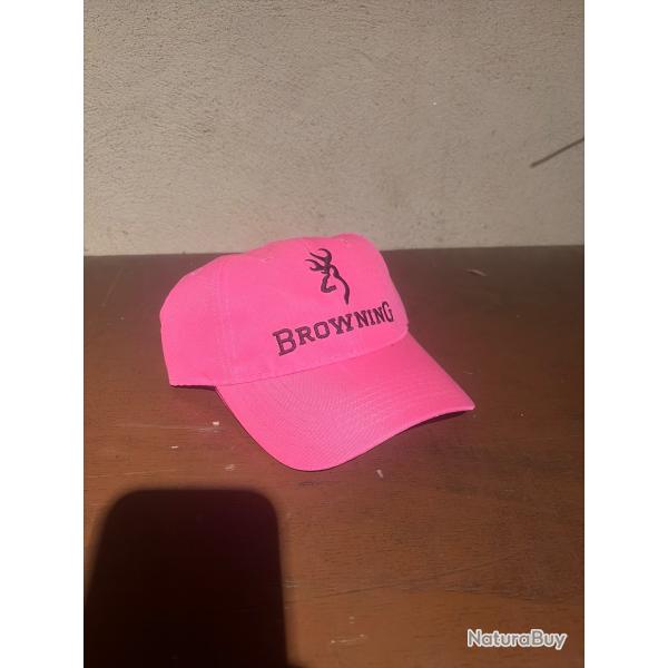 Casquette rose browning