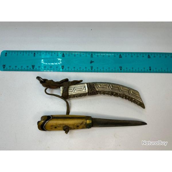 Rare couteau de ceinture tib�tain