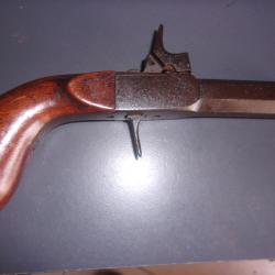 PISTOLET  DE POCHE  A COFFRE ET PERCUSSION XIXE SIECLE