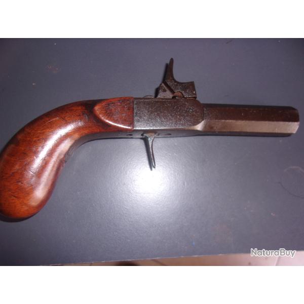 PISTOLET  DE POCHE  A COFFRE ET PERCUSSION XIXE SIECLE