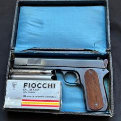Coffret ancien pour pistolet colt 1900