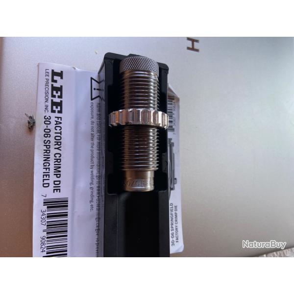SERTISSEUR FACTORY CRIMP LEE PRECISION