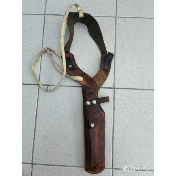 holster d'�paule r�volver cuir