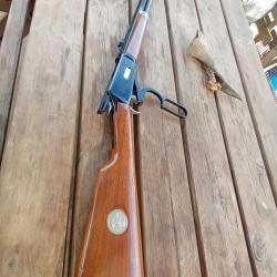 Winchester 94 comm&eacute;morative buffalo bill