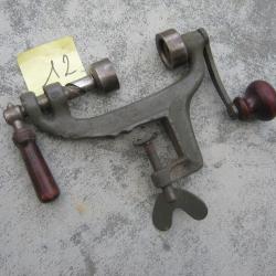 SERTISSEUR CAL 12