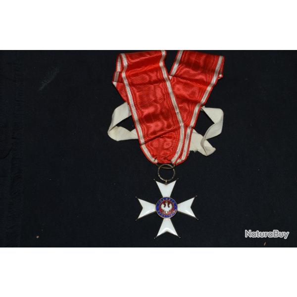 CROIX COMMANDEUR DE L'ORDRE DE LA POLOGNE RESTAUREE-1921/1939-POLAND MEDALS 1921/1939