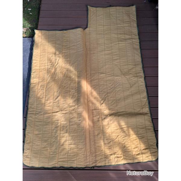 Duvet imperm�able recto et verso, couleur vert arm�e