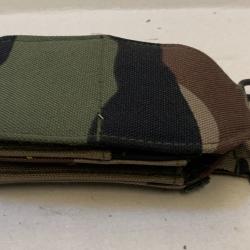Porte t&eacute;l&eacute;phone, GPS ou couteaux multi-fonctions avec passant et attache ceinture militaire