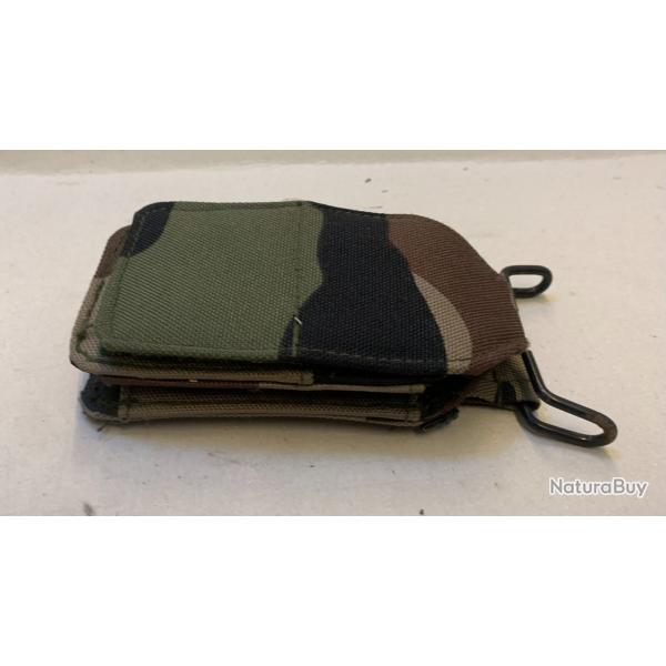 Porte t�l�phone, GPS ou couteaux multi-fonctions avec passant et attache ceinture militaire