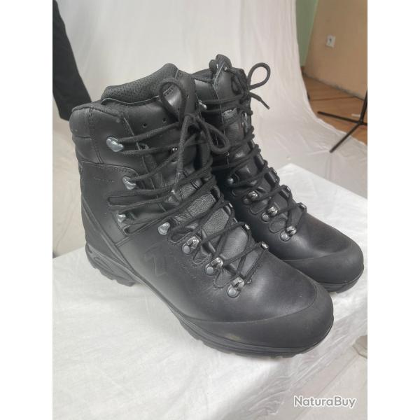 Bottes arm�e allemande Haix Commander GTX neuves taille 47