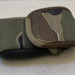 Porte t&eacute;l&eacute;phone, GPS ou couteau multi-fonctions kaki, avec passant de ceinture