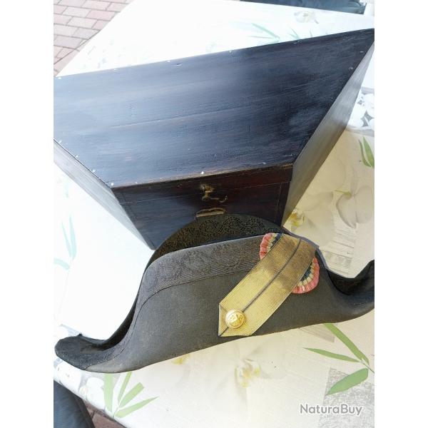 Bicorne de marine