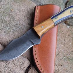 Couteau Skinner de Poche Lame Clip Point Acier Carbone 1075 Manche 2 Bois Etui Cuir Fab Artisanale