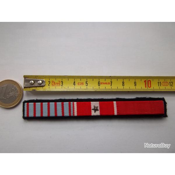 barrette d�coration militaire insigne collection vintage